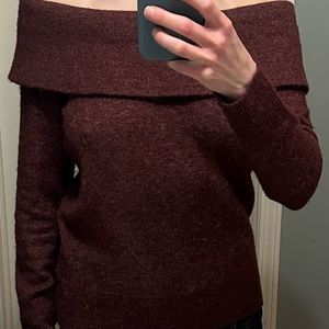 Abercrombie & Fitch women’s size S off the shoulder sweater.